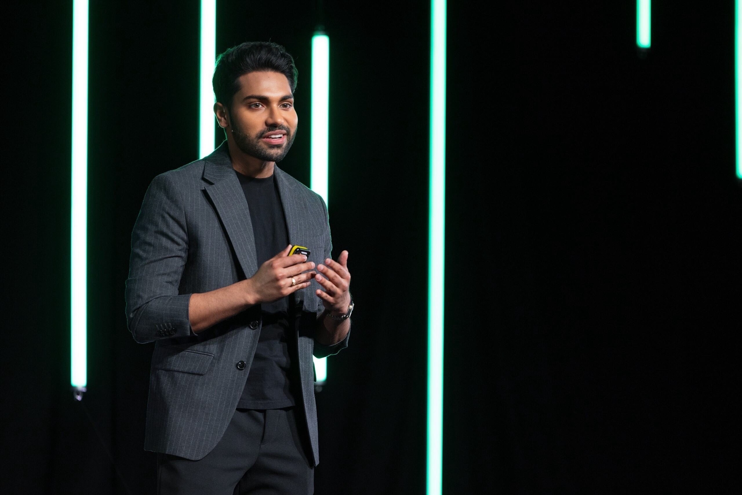 Speaking event photo